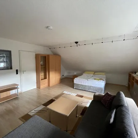 Grosses Im Dg Eines Zweifamilienhause
